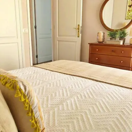 Oasis De Tranquilidad Y Estilo En Cristianos De Membrillo Apartmán