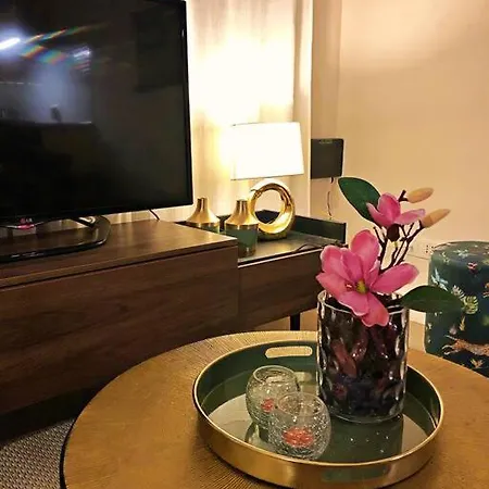 Oasis De Tranquilidad Y Estilo En Cristianos De Membrillo Apartmán