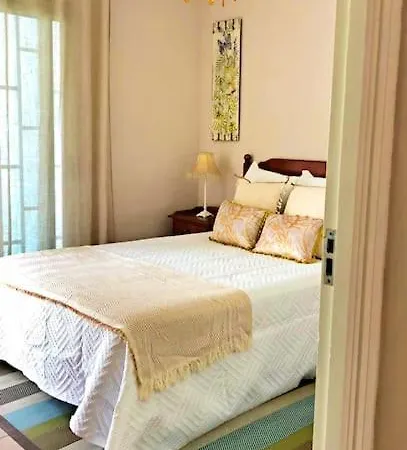 Oasis De Tranquilidad Y Estilo En Cristianos De Membrillo Apartmán
